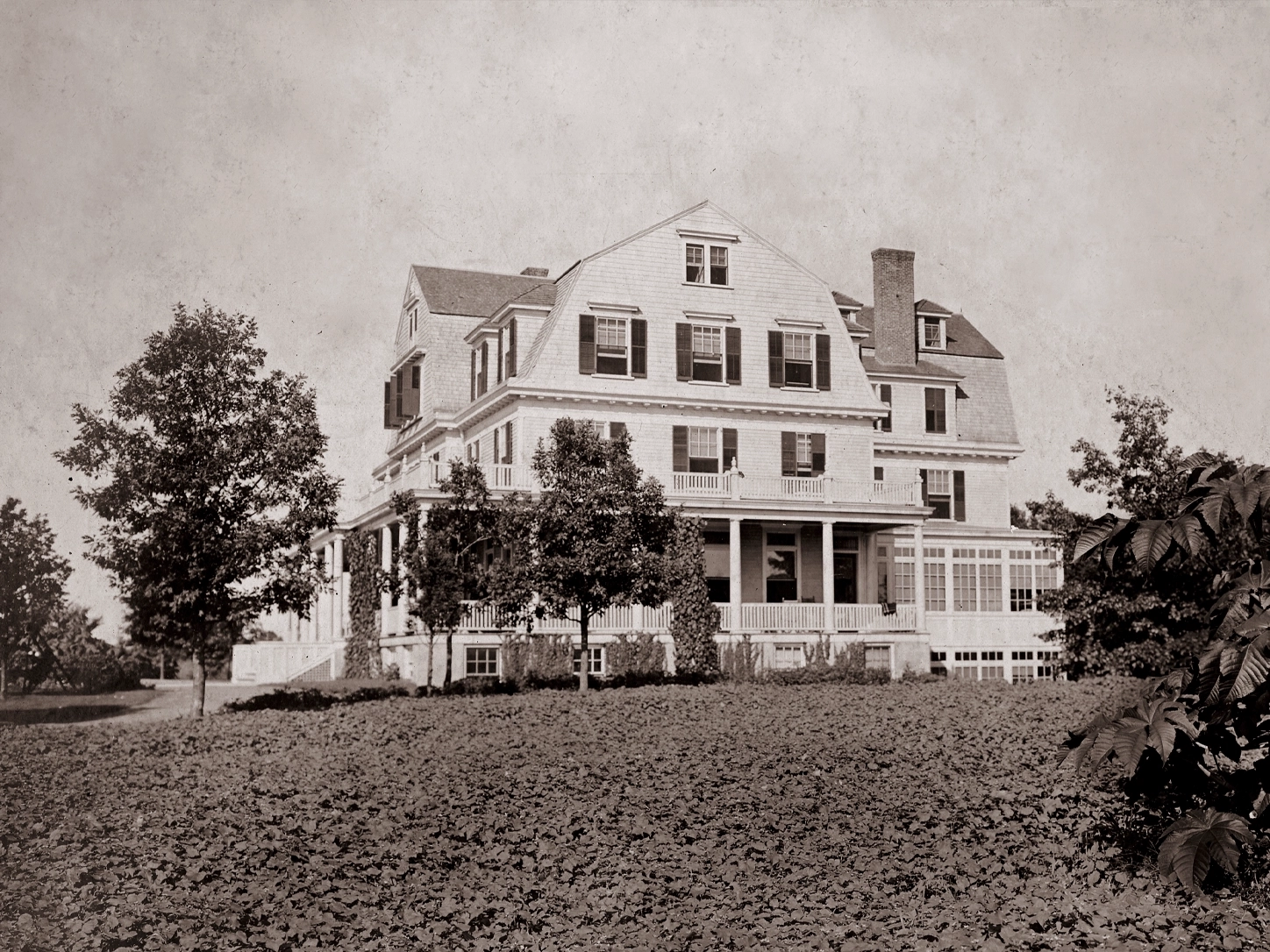 South elevation of Idylease